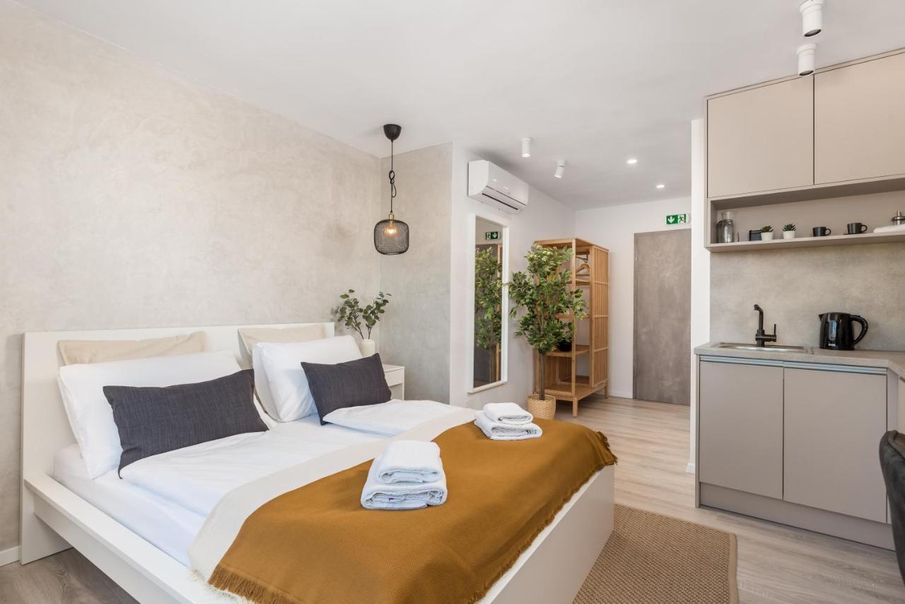 Apartments Penkala Рийека Екстериор снимка